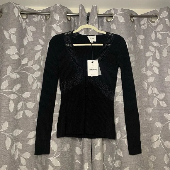 Reformation Sunnvia Cashmere Cardigan Black - Picture 5 of 8